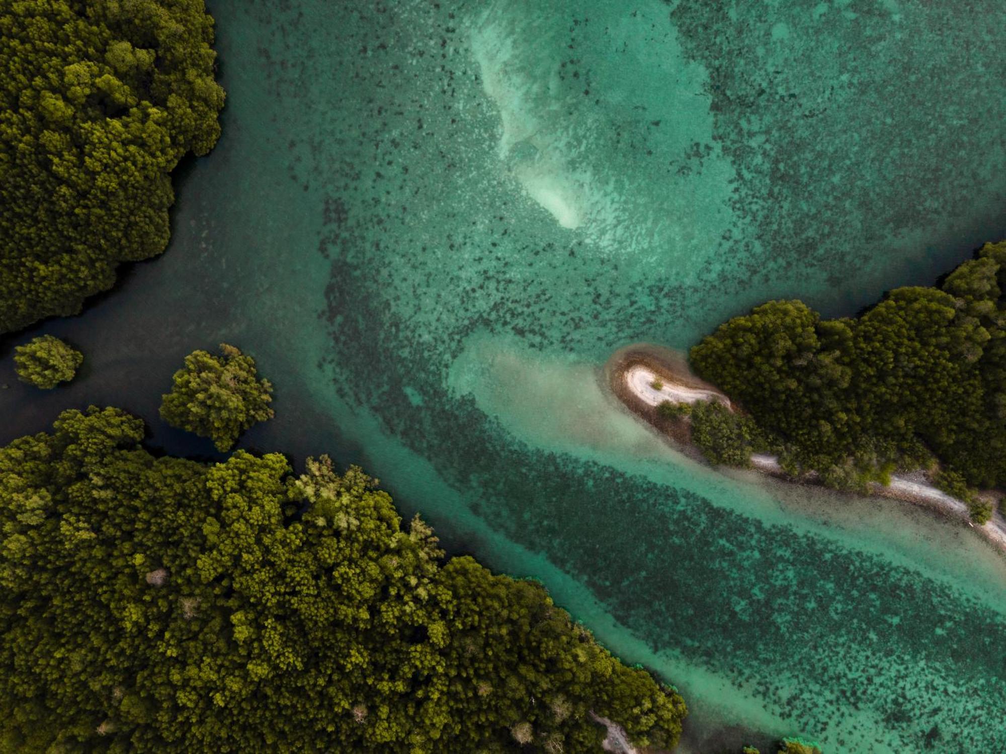 Hotel Menjaga Bay Labuan Bajo Esterno foto